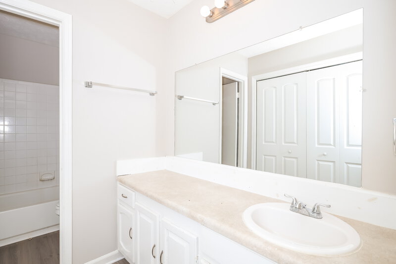 2,410/Mo, 8807 Parliament Place Jonesboro, GA 30238 Bathroom View