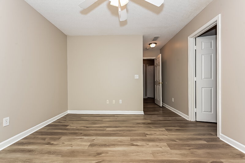 1,545/Mo, 11374 Michelle Way Hampton, GA 30228 Main Bedroom View 2
