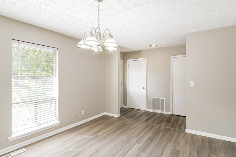 2,005/Mo, 9036 Sterling Ridge Lane Jonesboro, GA 30238 Living Room View 2