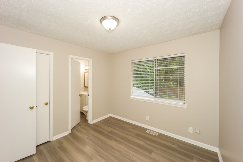1,795/Mo, 9036 Sterling Ridge Lane Jonesboro, GA 30238 Main Bedroom View