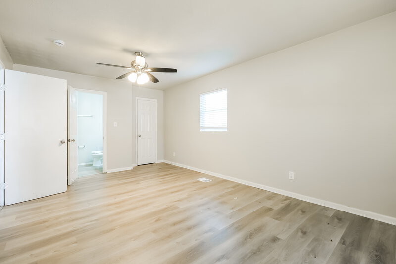 1,805/Mo, 8268 Dunellen Lane Jonesboro, GA 30238 Main Bedroom View