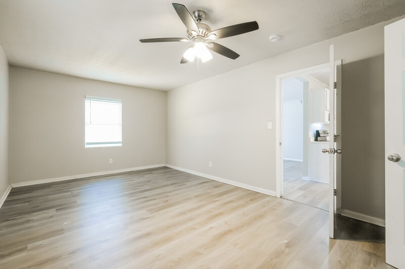 1,805/Mo, 8268 Dunellen Lane Jonesboro, GA 30238 Main Bedroom View 2