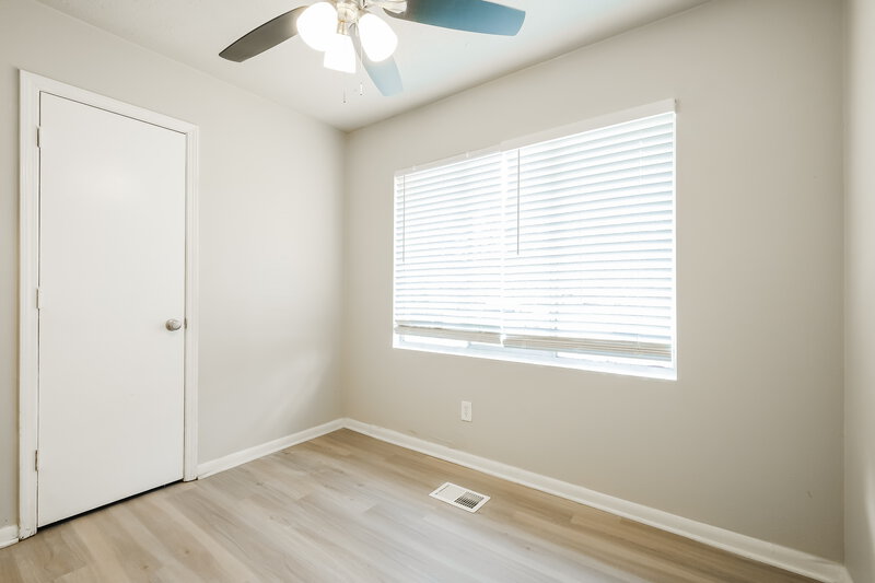 1,805/Mo, 8268 Dunellen Lane Jonesboro, GA 30238 Bedroom View 3