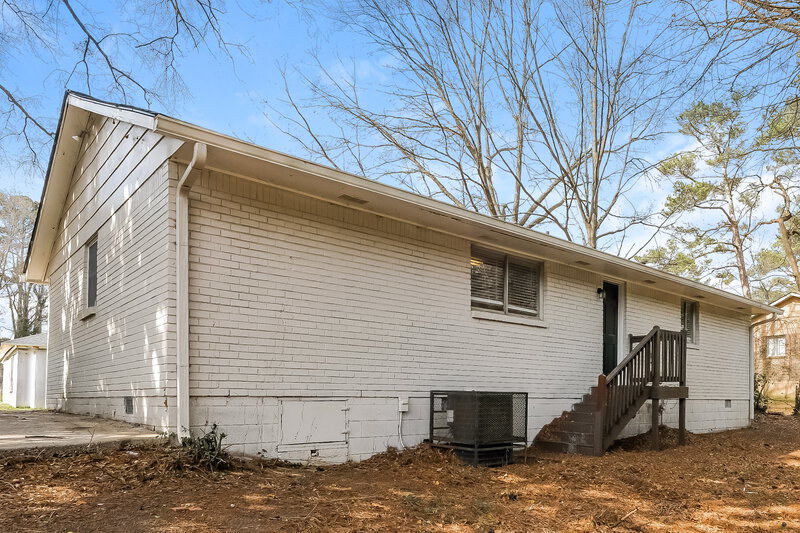 1,805/Mo, 8268 Dunellen Lane Jonesboro, GA 30238 Rear View