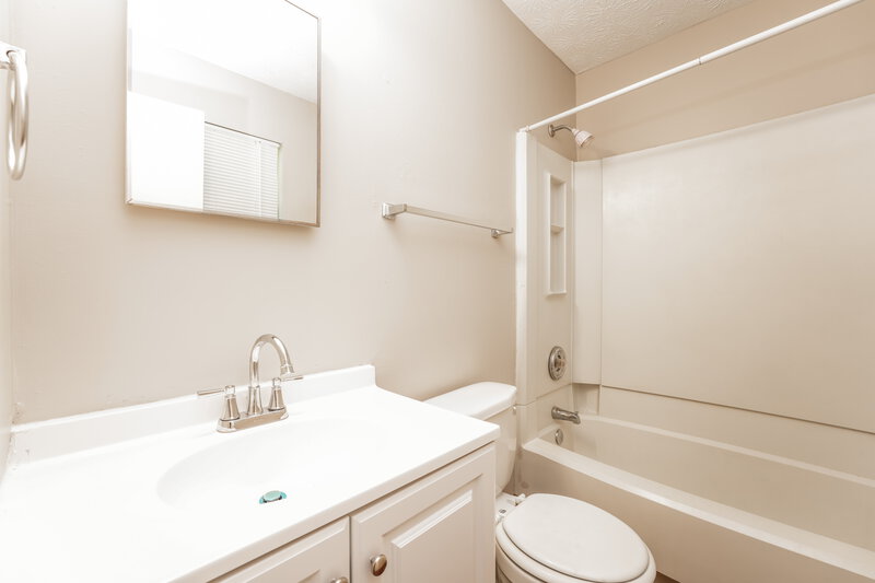 1,695/Mo, 2081 Countydown Lane Stone Mountain, GA 30088 Main Bedroom View 3