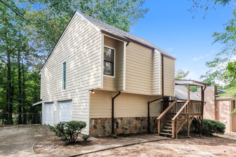 2,230/Mo, 961 Woodmont Drive Marietta, GA 30062 Front View