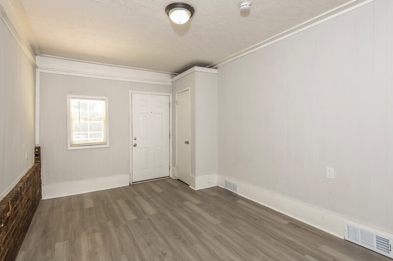1,700/Mo, 851 Grayson Hwy Lawrenceville, GA 30046 Living Room View