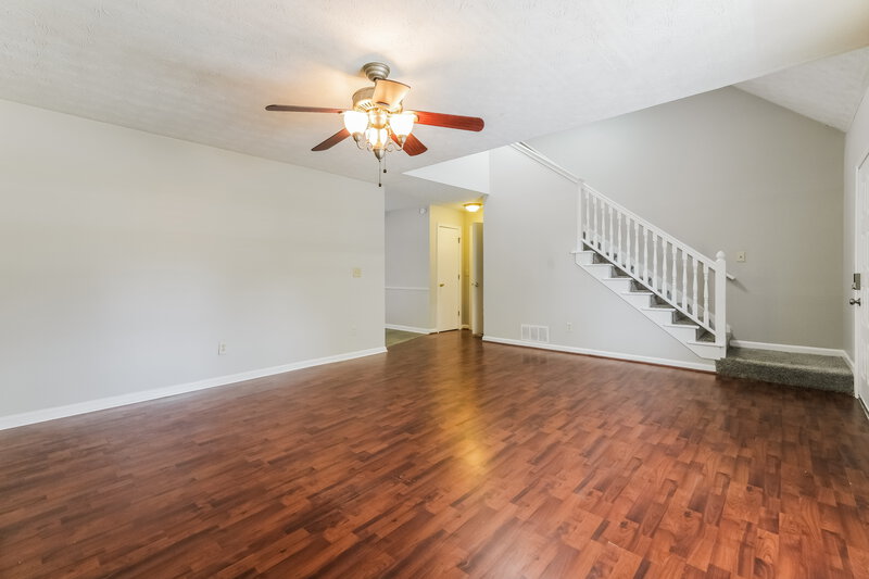 1,895/Mo, 3120 Revere Circle Snellville, GA 30039 Living Room View 2
