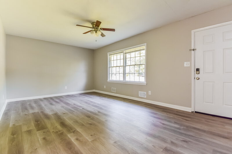 1,775/Mo, 6681 Green Meadows Lane Morrow, GA 30260 Living Room View