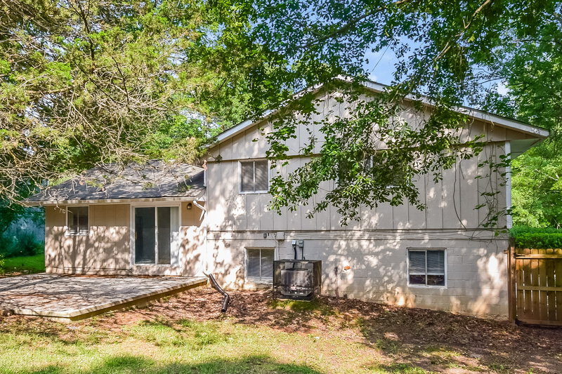 1,775/Mo, 6681 Green Meadows Lane Morrow, GA 30260 Rear View