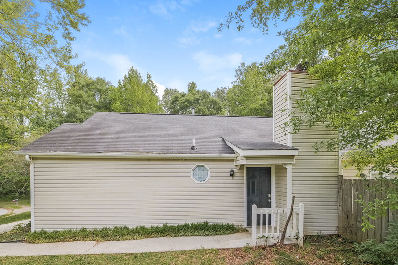 1,635/Mo, 1464 Cain Court N Douglasville, GA 30134 Rear View