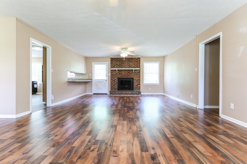 1,985/Mo, 2906 Elizabeth Lane Snellville, GA 30078 Living Room View