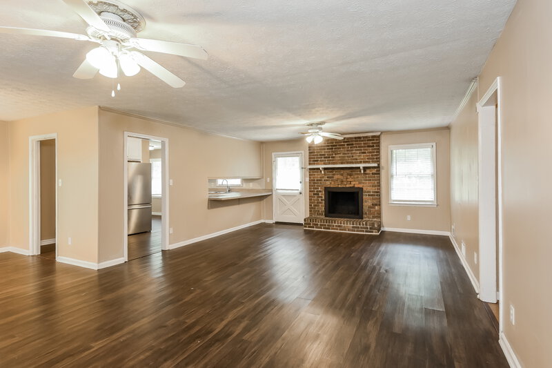1,855/Mo, 2906 Elizabeth Lane Snellville, GA 30078 Living Room View 2