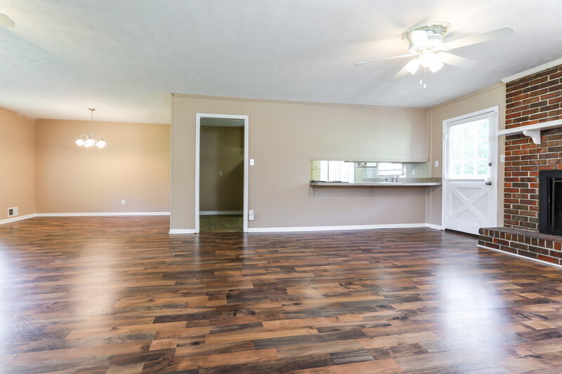 1,985/Mo, 2906 Elizabeth Lane Snellville, GA 30078 Dining Room View 2