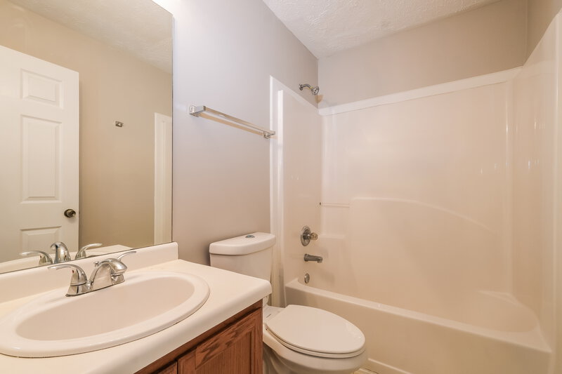 1,895/Mo, 1961 Patterson Park Drive Lawrenceville, GA 30044 Bathroom View