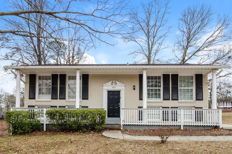 1,600/Mo, 554 Roxbury Drive Riverdale, GA 30274 External View