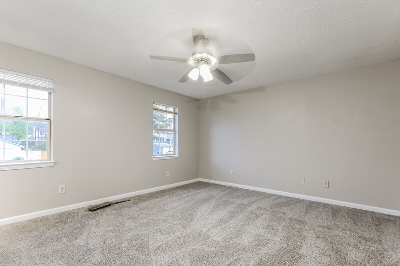 2,560/Mo, 1367 Misty Ridge Court Hampton, GA 30228 Main Bedroom View