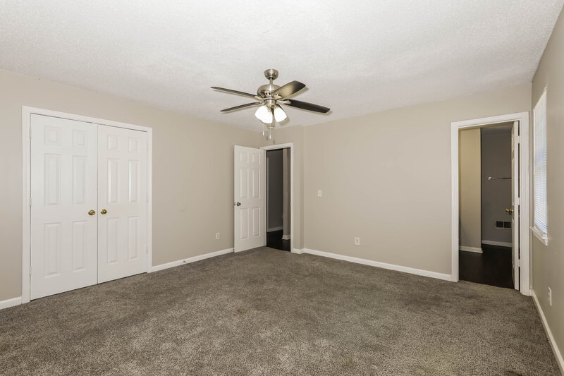 1,990/Mo, 1367 Misty Ridge Court Hampton, GA 30228 Main Bedroom View 2