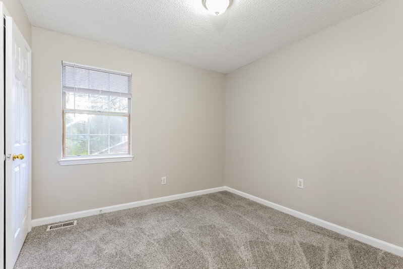 2,560/Mo, 1367 Misty Ridge Court Hampton, GA 30228 Bedroom View 3