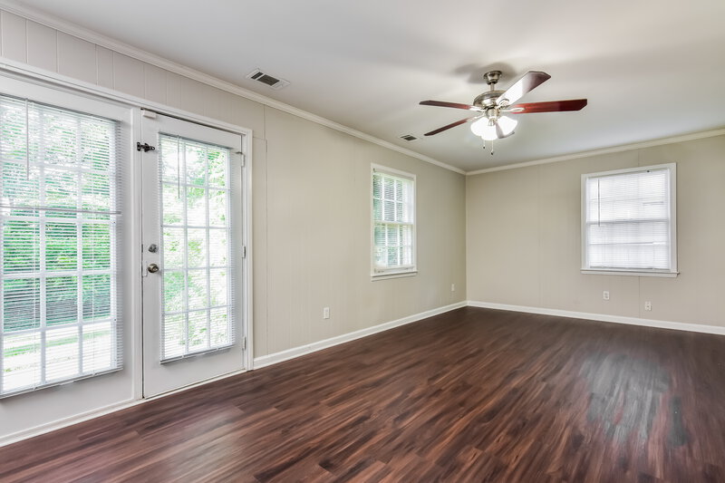 2,830/Mo, 4232 Newcomb Road Decatur, GA 30034 Main Bedroom View