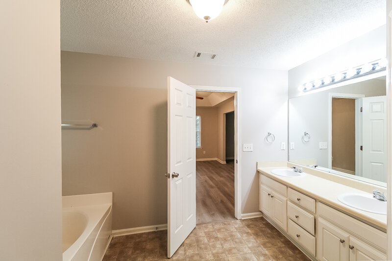 2,410/Mo, 10947 Hondal Court Hampton, GA 30228 Misc View 11