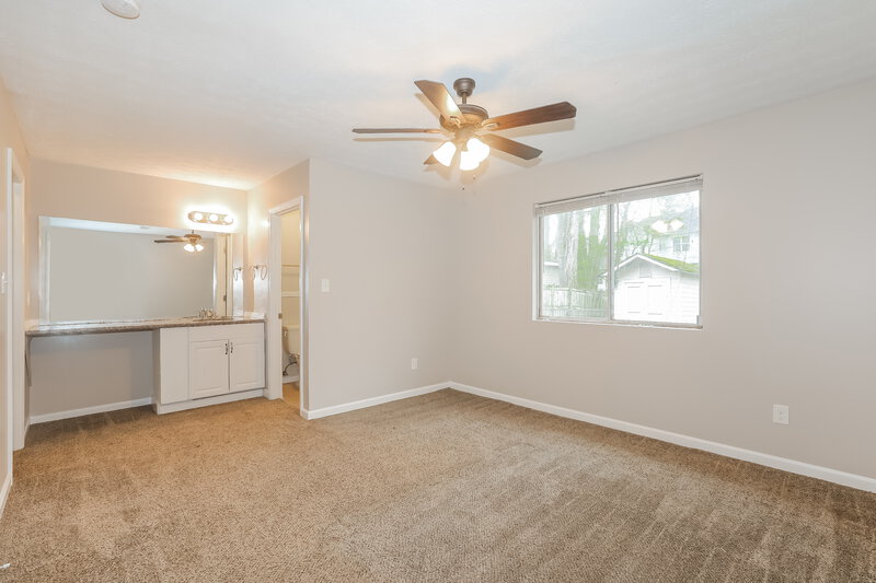 0/Mo, 878 Forest Path Stone Mountain, GA 30088 Main Bedroom View