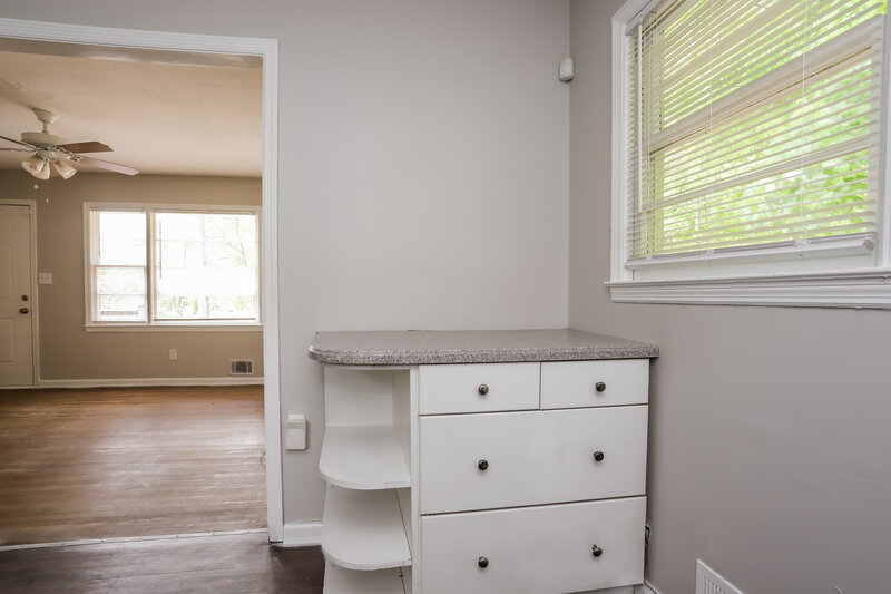1,700/Mo, 1965 Venesa Circle Austell, GA 30168 Floorplan View