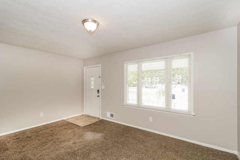 1,595/Mo, 2063 Woodbine Circle Austell, GA 30168 Living Room View