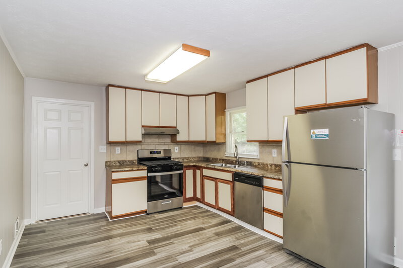 1,595/Mo, 2063 Woodbine Circle Austell, GA 30168 Kitchen View