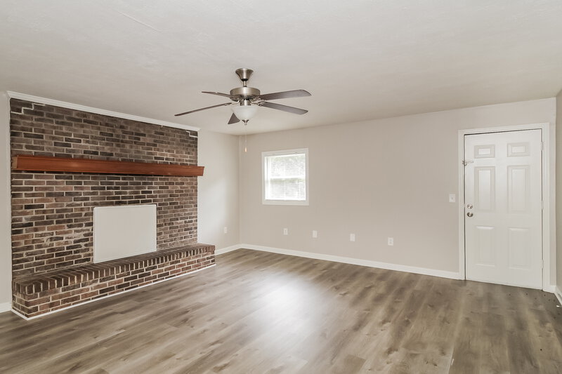 1,595/Mo, 2063 Woodbine Circle Austell, GA 30168 Family Room View