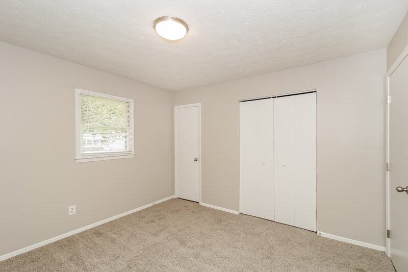 1,595/Mo, 2063 Woodbine Circle Austell, GA 30168 Main Bedroom View