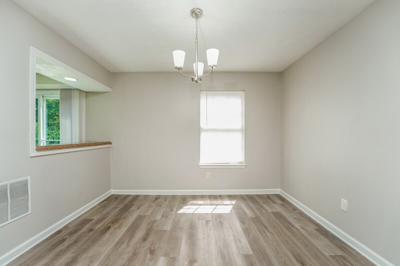 2,330/Mo, 6164 Saint Christophers Court Lithonia, GA 30058 Dining Room View