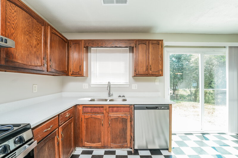 2,330/Mo, 6164 Saint Christophers Court Lithonia, GA 30058 Breakfast Nook View