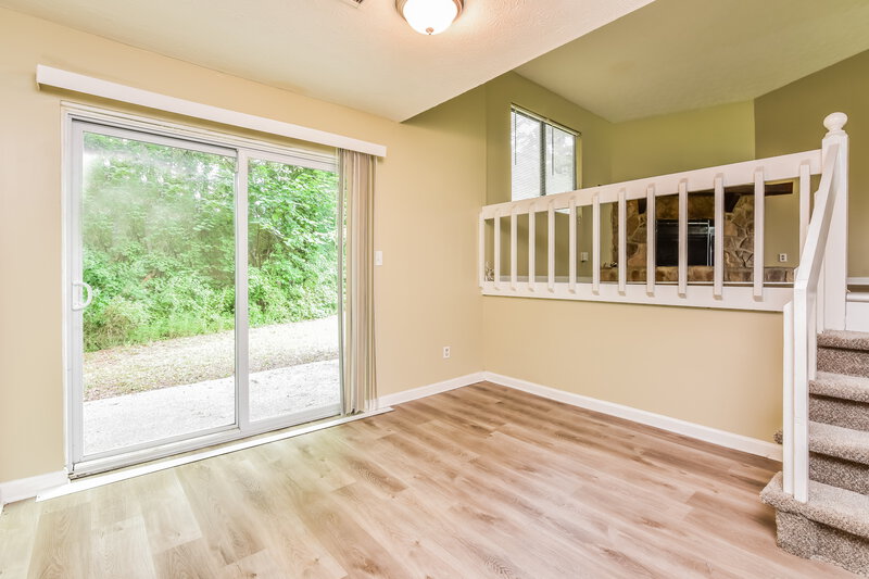 1,895/Mo, 469 Sherwood Greens Stone Mountain, GA 30087 Dining Room View