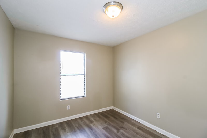 1,815/Mo, 469 Sherwood Greens Stone Mountain, GA 30087 Bedroom View 2