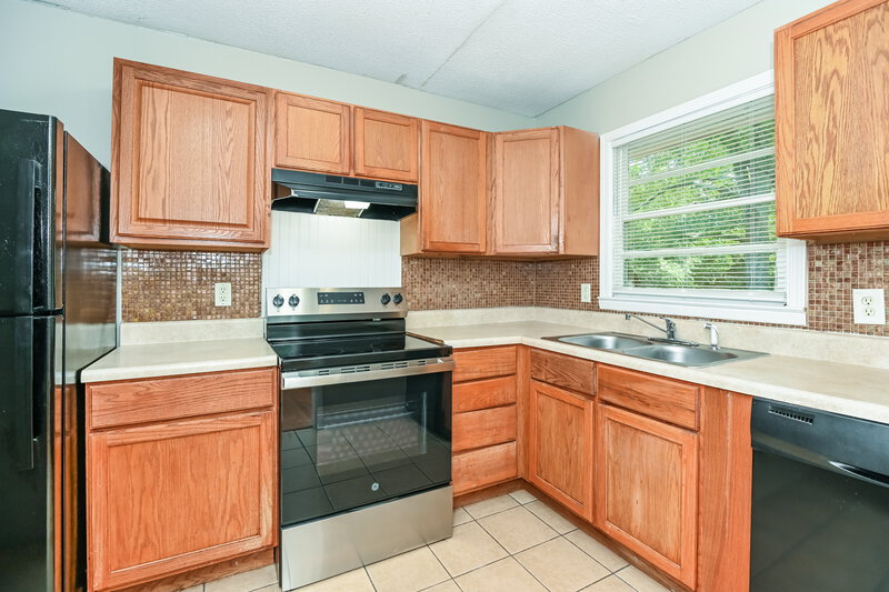 1,580/Mo, 3990 Rutgers Drive Atlanta, GA 30331 Misc View 6