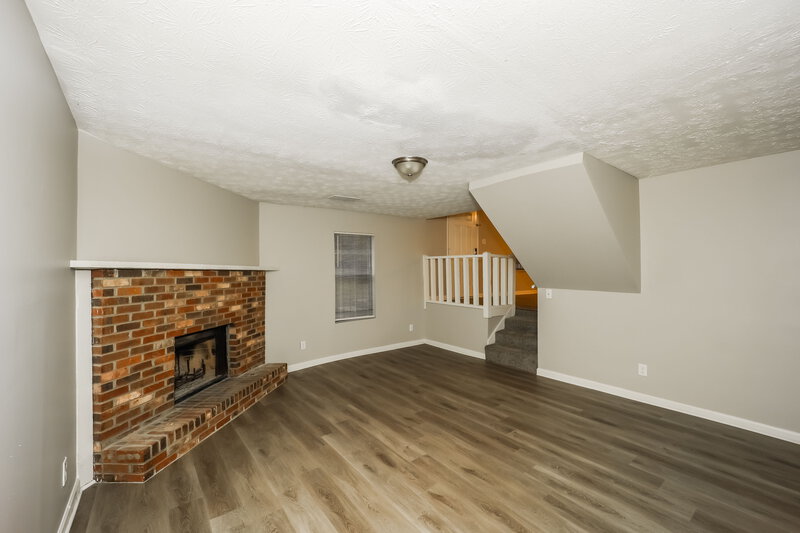 1,580/Mo, 3840 Chimney Mill Court Ellenwood, GA 30294 Family Room View 2