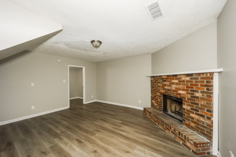 1,580/Mo, 3840 Chimney Mill Court Ellenwood, GA 30294 Family Room View 3
