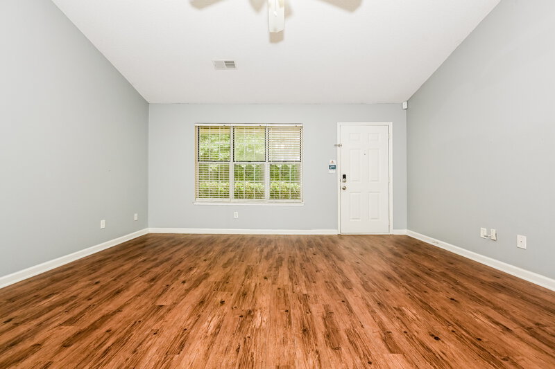 1,770/Mo, 1577 Red Briar Way Jonesboro, GA 30236 Living Room View