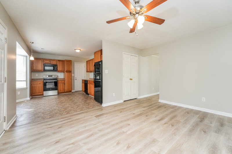 2,285/Mo, 3213 Kings Glen Drive Decatur, GA 30034 Dining Room View