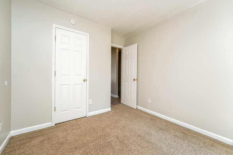 2,285/Mo, 3213 Kings Glen Drive Decatur, GA 30034 Bedroom View