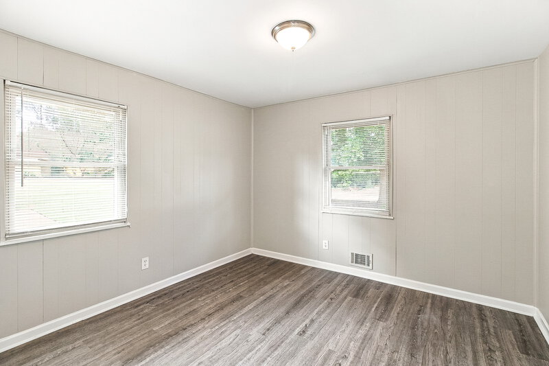 1,515/Mo, 5585 Greenwood Way Forest Park, GA 30297 Bedroom View