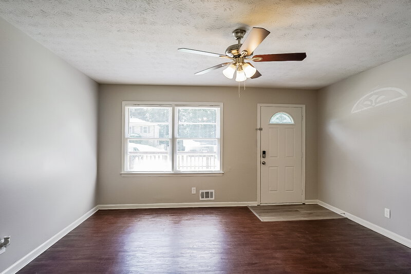 1,485/Mo, 3736 Paul Street Douglasville, GA 30135 Living Room View