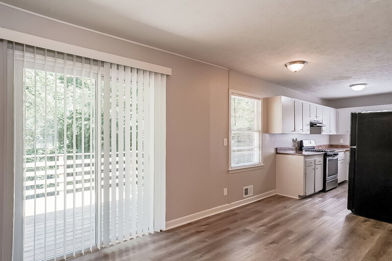 1,485/Mo, 3736 Paul Street Douglasville, GA 30135 Dining Room View