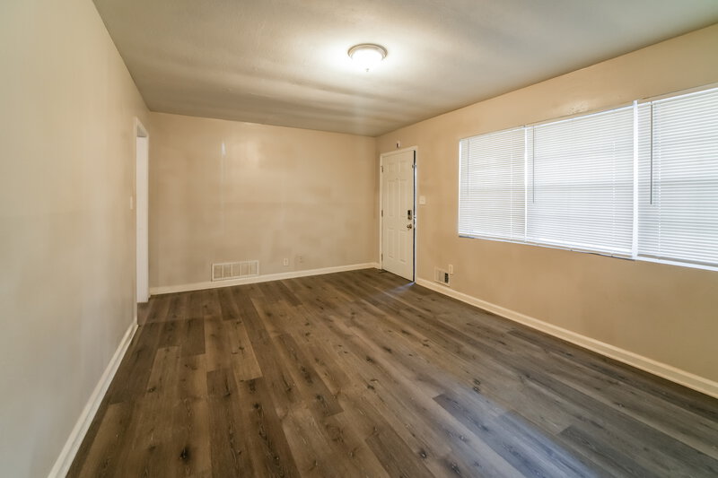 1,690/Mo, 3946 CREEL Drive Lithia Springs, GA 30122 Living Room View 2