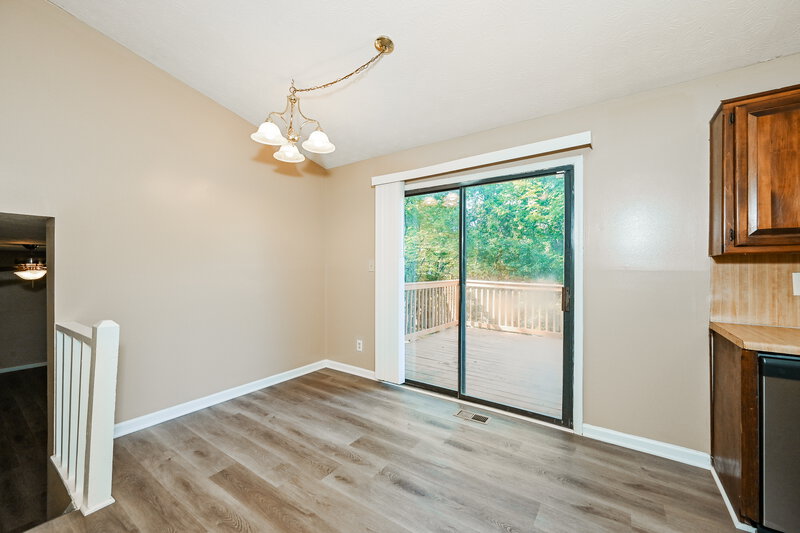 1,880/Mo, 5088 Phillip Court Stone Mountain, GA 30087 Dining Room View