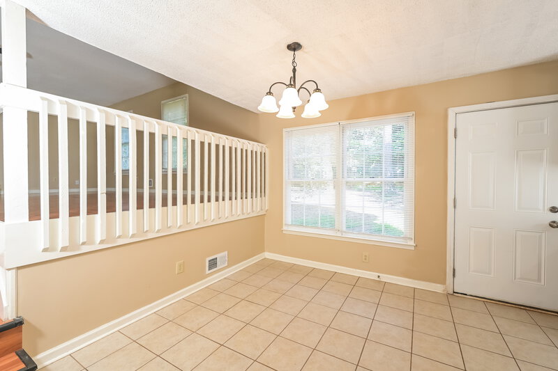 2,145/Mo, 5511 Shawnee Trail Norcross, GA 30071 Dining Room View