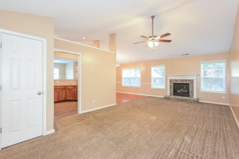 2,065/Mo, 3733 Plymouth Rock Dr Loganville, GA 30052 Misc View