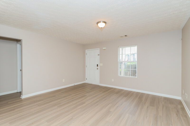 1,595/Mo, 609 Carlton Pointe Drive Palmetto, GA 30268 Living Room View 2