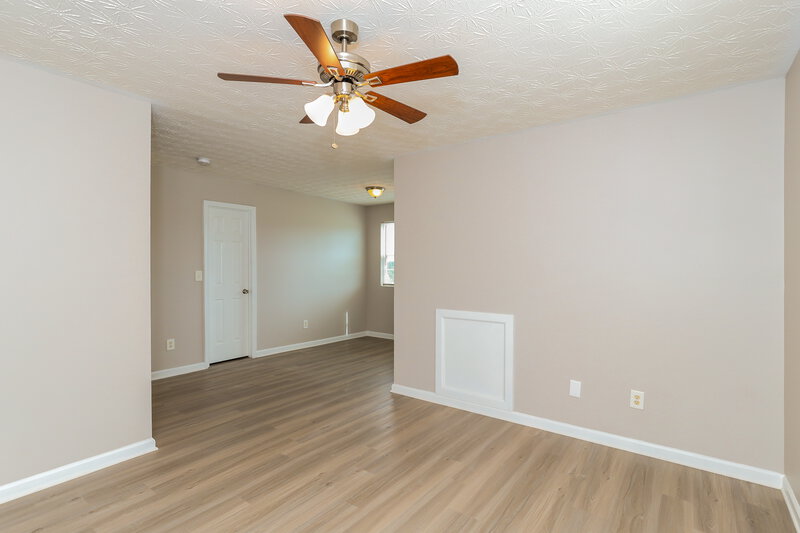 1,595/Mo, 609 Carlton Pointe Drive Palmetto, GA 30268 Main Bedroom View